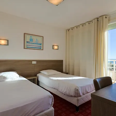 Hotel Logis & Restaurant Mediterranee Port-la-Nouvelle