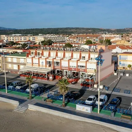 Logis & Restaurant Mediterranee Hotel 3*