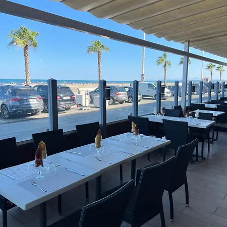 Hotel Logis & Restaurant Mediterranee Port-la-Nouvelle