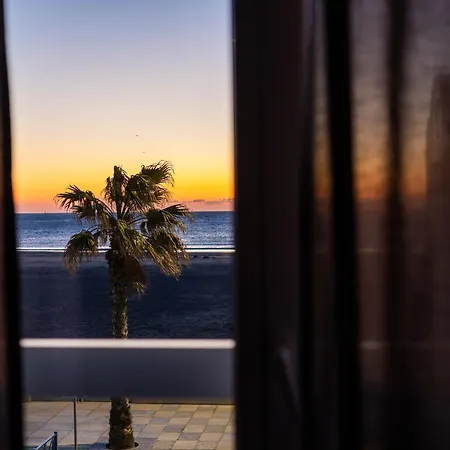 Hotel Logis & Restaurant Mediterranee