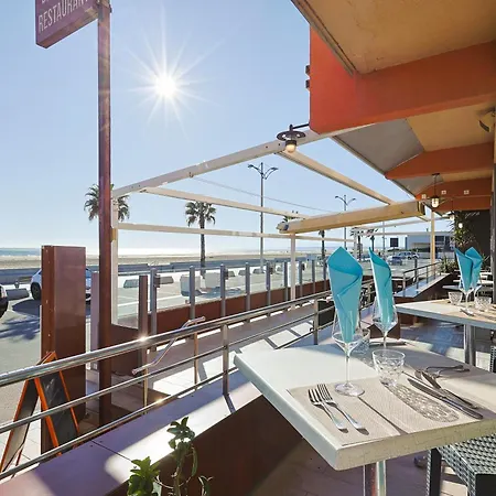 Hotel Logis & Restaurant Mediterranee 3*