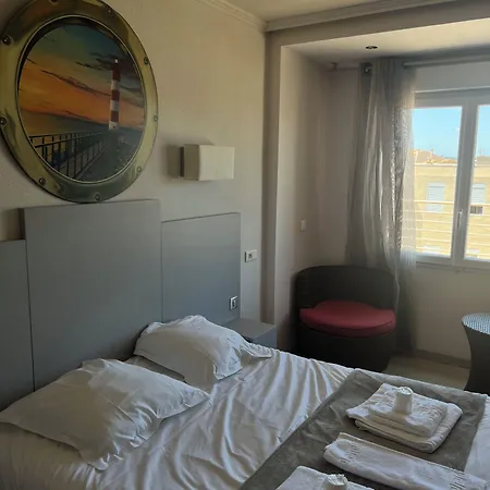 Logis & Restaurant Mediterranee Hotel 3*