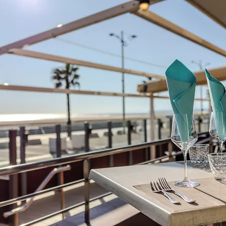 Hotel Logis & Restaurant Mediterranee