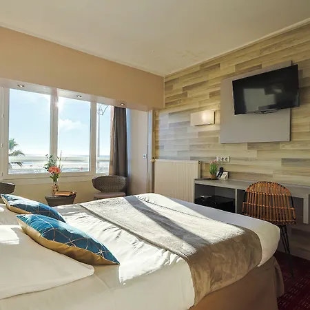 Hotel Logis & Restaurant Mediterranee 3*