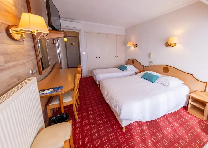 Logis Mediterranee Hotel Port-la-Nouvelle
